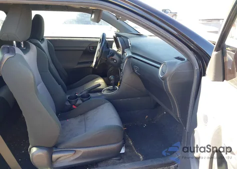 2014 Scion Tc from USA, damaged, VIN JTKJF5C77E3084972